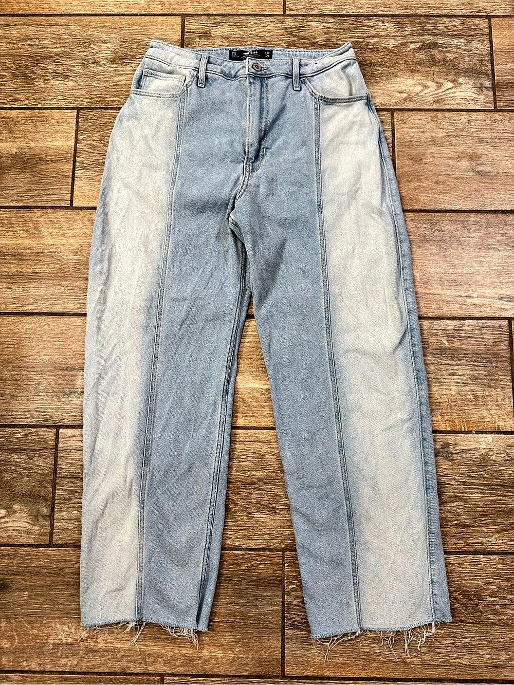Hollister Ultra High-Rise Dad Jean Straight Leg Blue Waist ladies size 11 30 x 2